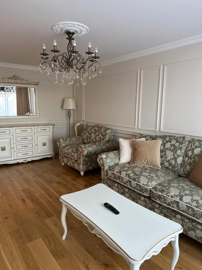 Boutique Rooms Dzintaru Liepāja Esterno foto