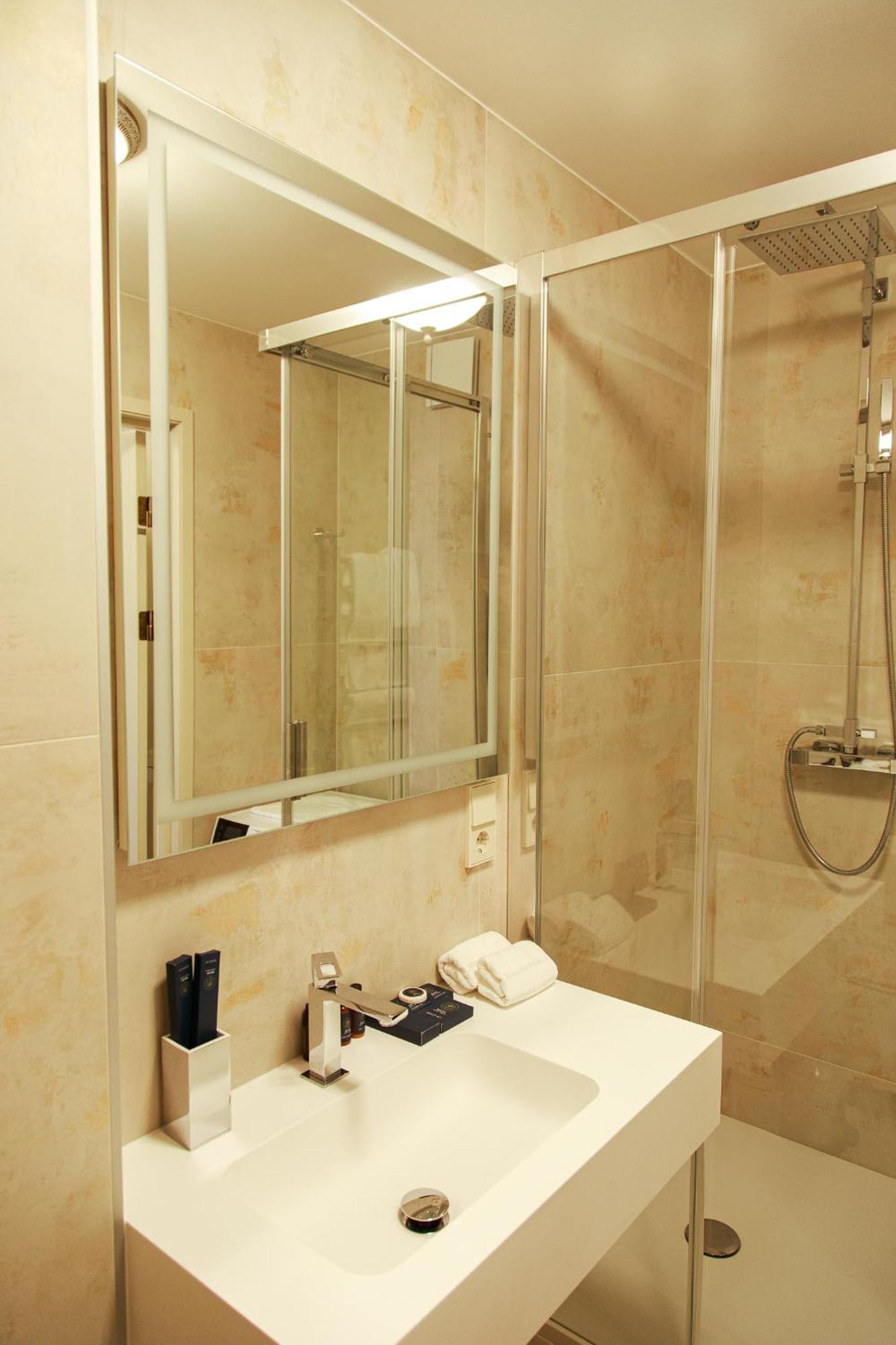 Boutique Rooms Dzintaru Liepāja Esterno foto